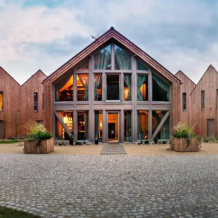 Przystan Knezka I Wino Wygonin