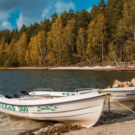 Resort Przystan Knezka I Wino *