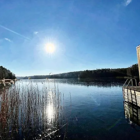 Resort Przystan Knezka I Wino Wygonin