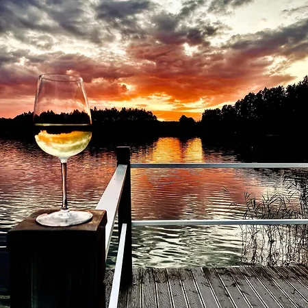 Przystan Knezka I Wino Wygonin