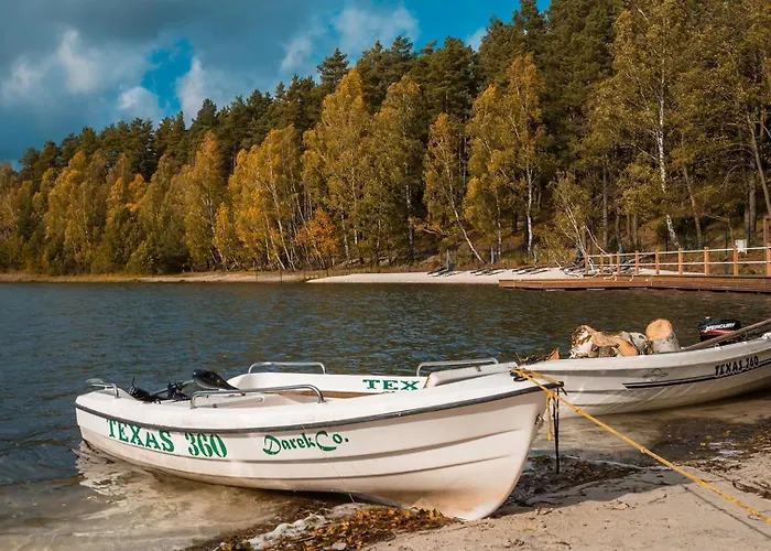 Resort Przystan Knezka I Wino *