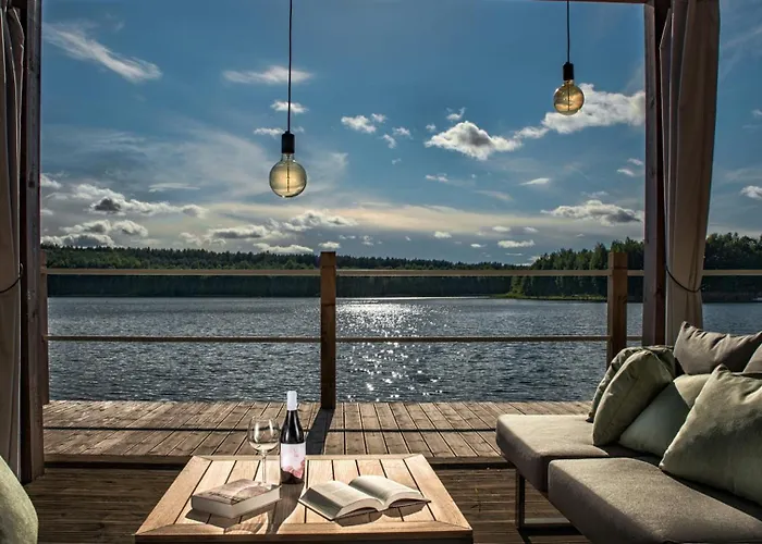 Resort Przystan Knezka I Wino