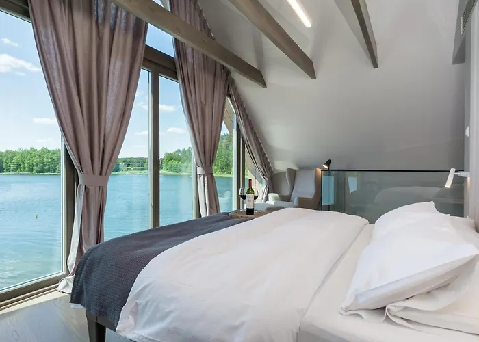 Przystan Knezka I Wino *