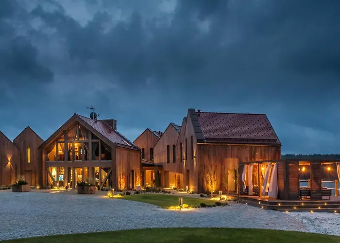 Resort Przystan Knezka I Wino Wygonin